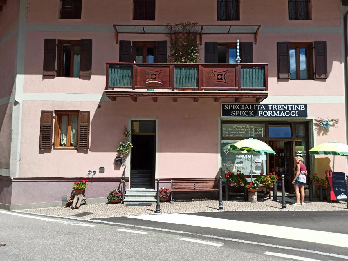 La Casa Di Nonna Lia Apartment Dimaro Exterior foto